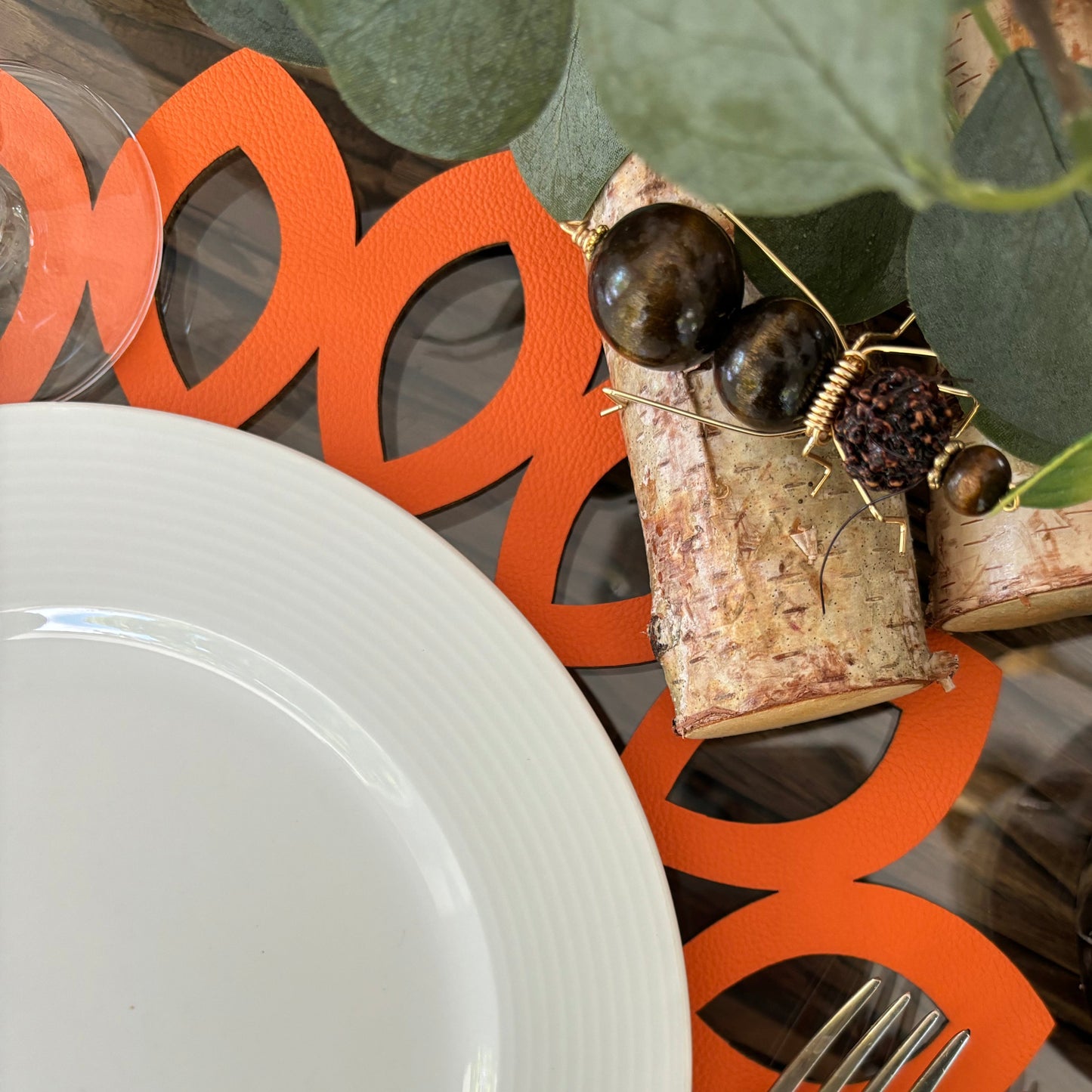 Caoba Flower Reversible Orange/Silver Placemat